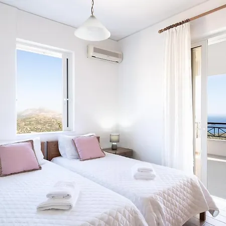 Holiday home A 5 Bedroom With Pool & Amazing Sea View! Sellia (Rethymno)